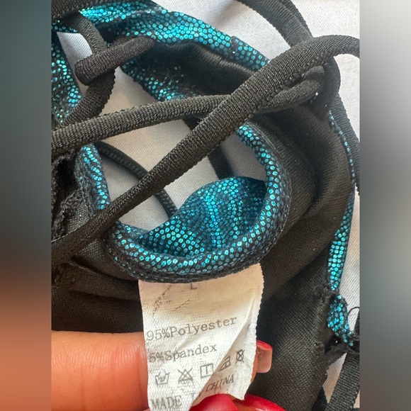 Teal Holographic Pole Dance Set | Lace-Up High Waist | Lyra Wear - Picture 3 of 6